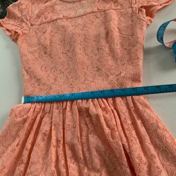 Apricity pink/peach lace dress - Picture 4 of 8